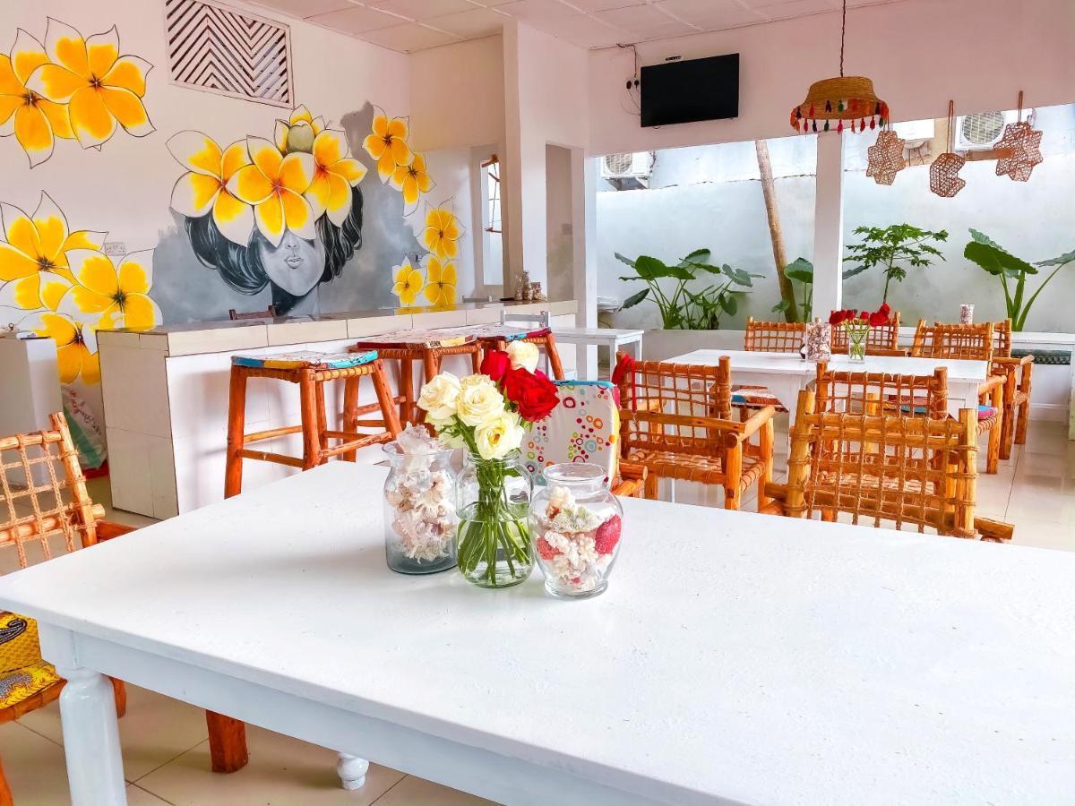Papaya Guest House Nungwi Luaran gambar