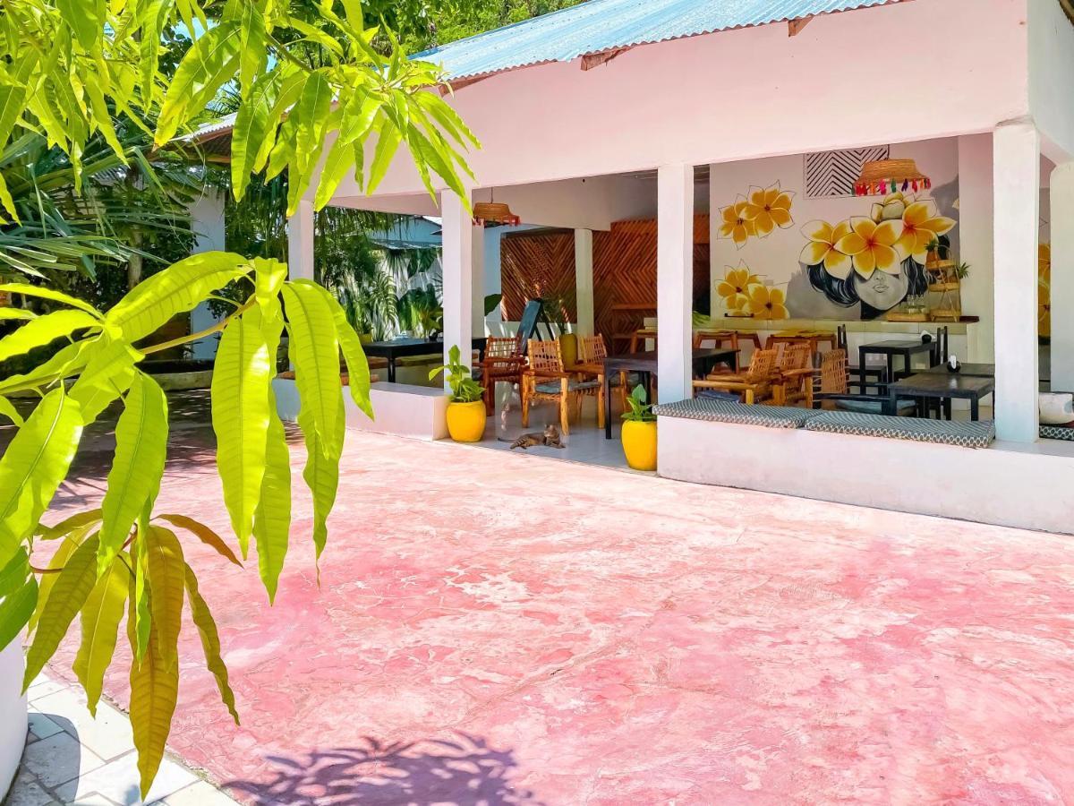 Papaya Guest House Nungwi Luaran gambar