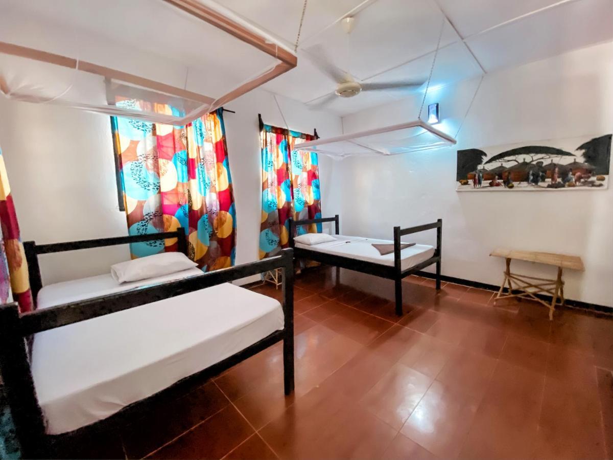 Papaya Guest House Nungwi Luaran gambar